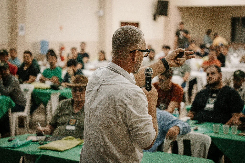 Registro da atuação da Erasmo Agro no campo