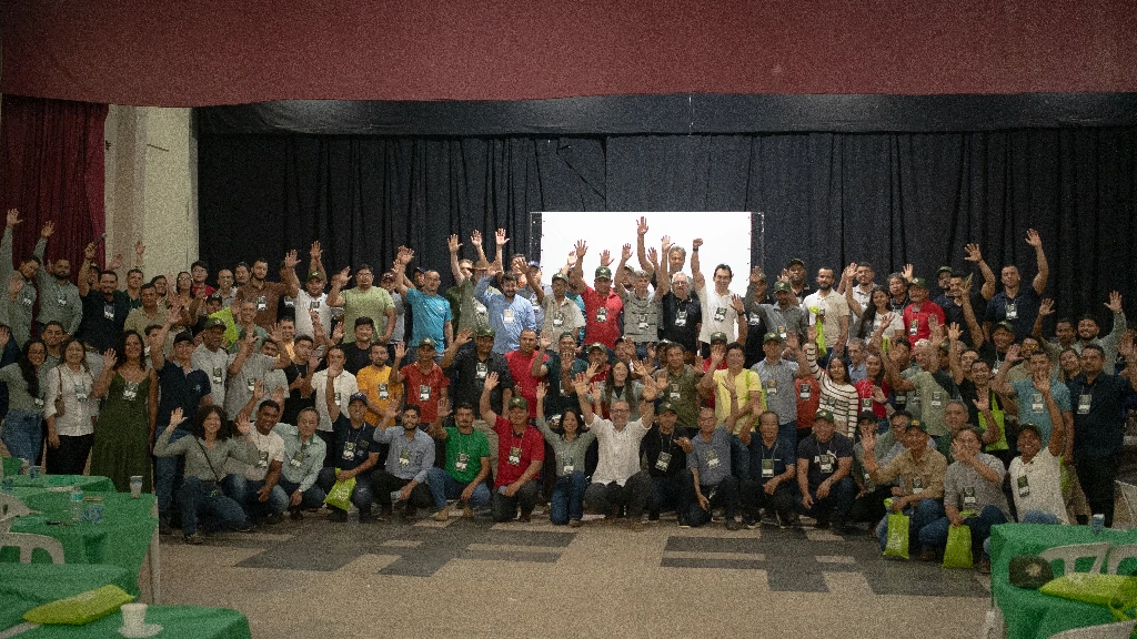 Registro da atuação da Erasmo Agro no campo