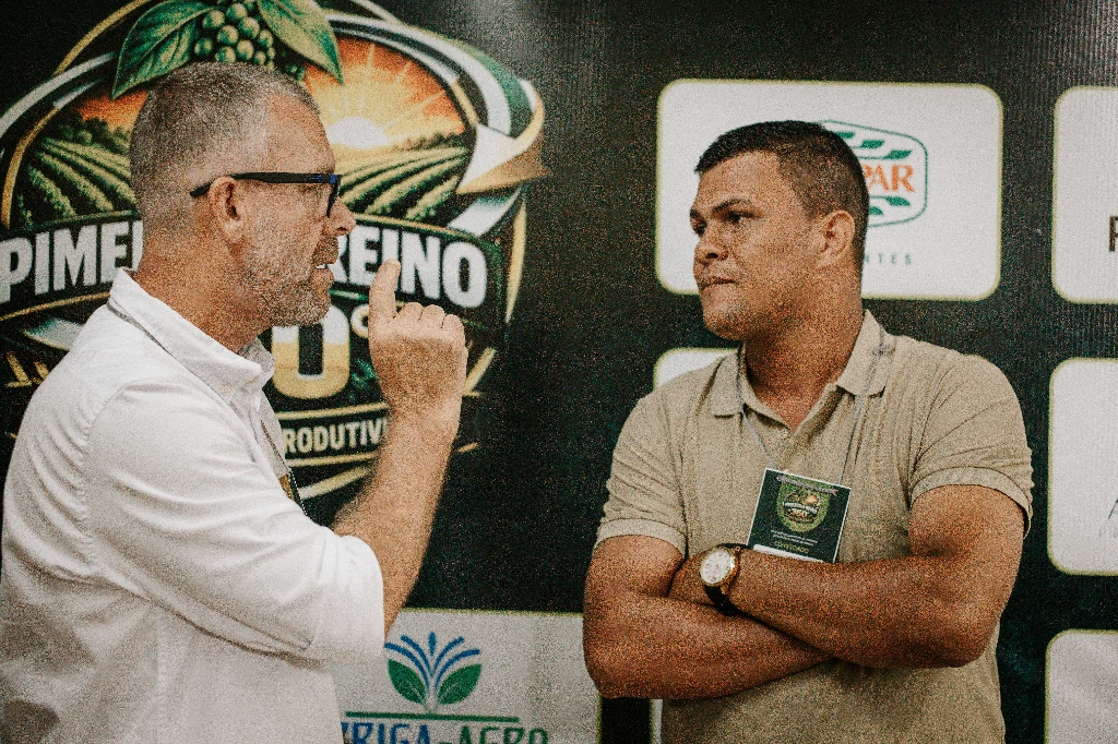 Registro da atuação da Erasmo Agro no campo
