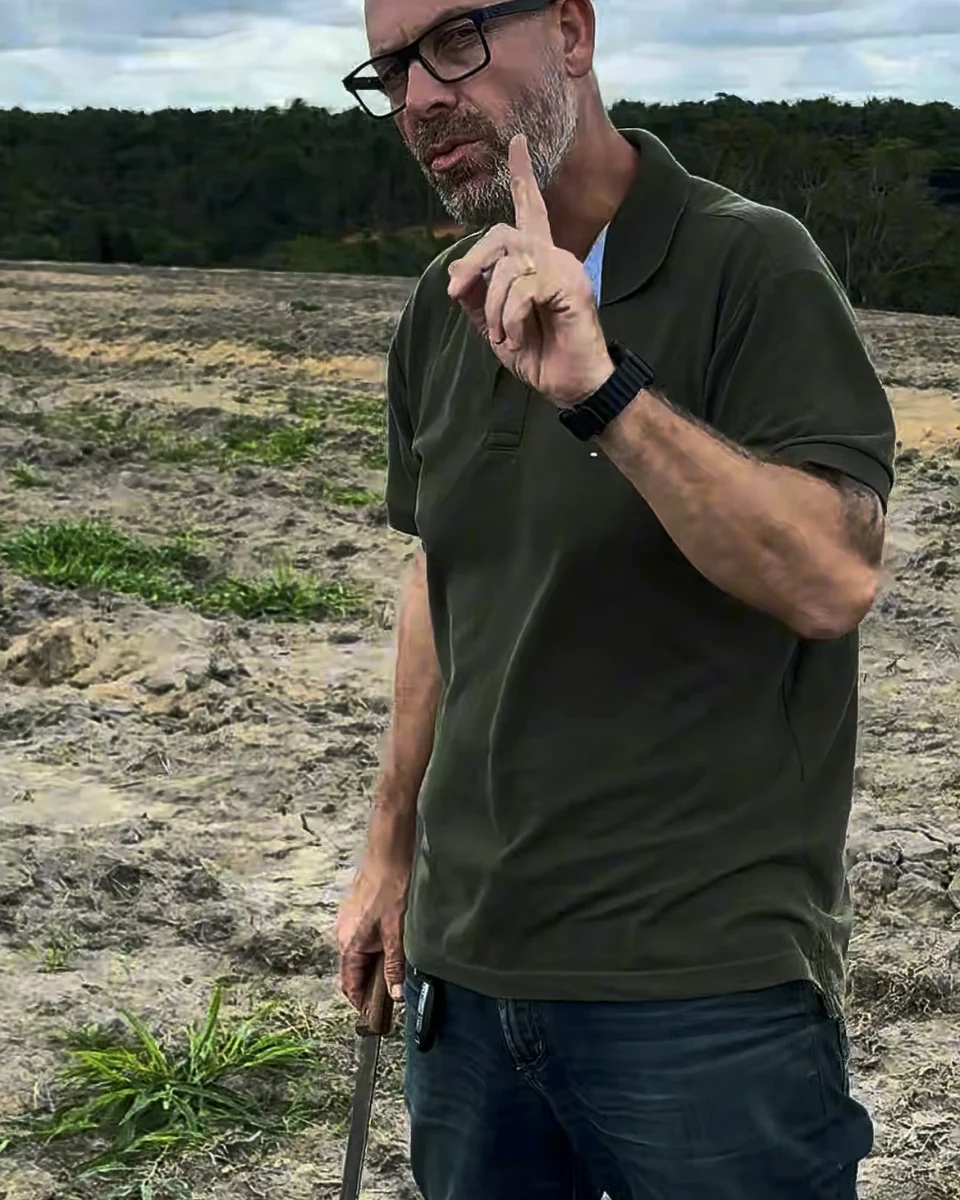 Registro da atuação técnica da Erasmo Agro no campo