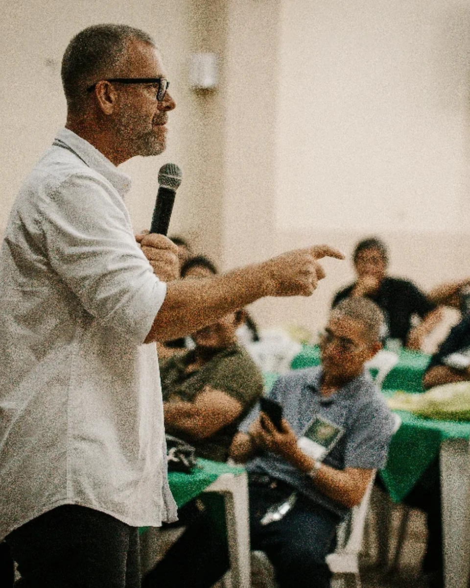 Registro da atuação técnica da Erasmo Agro no campo